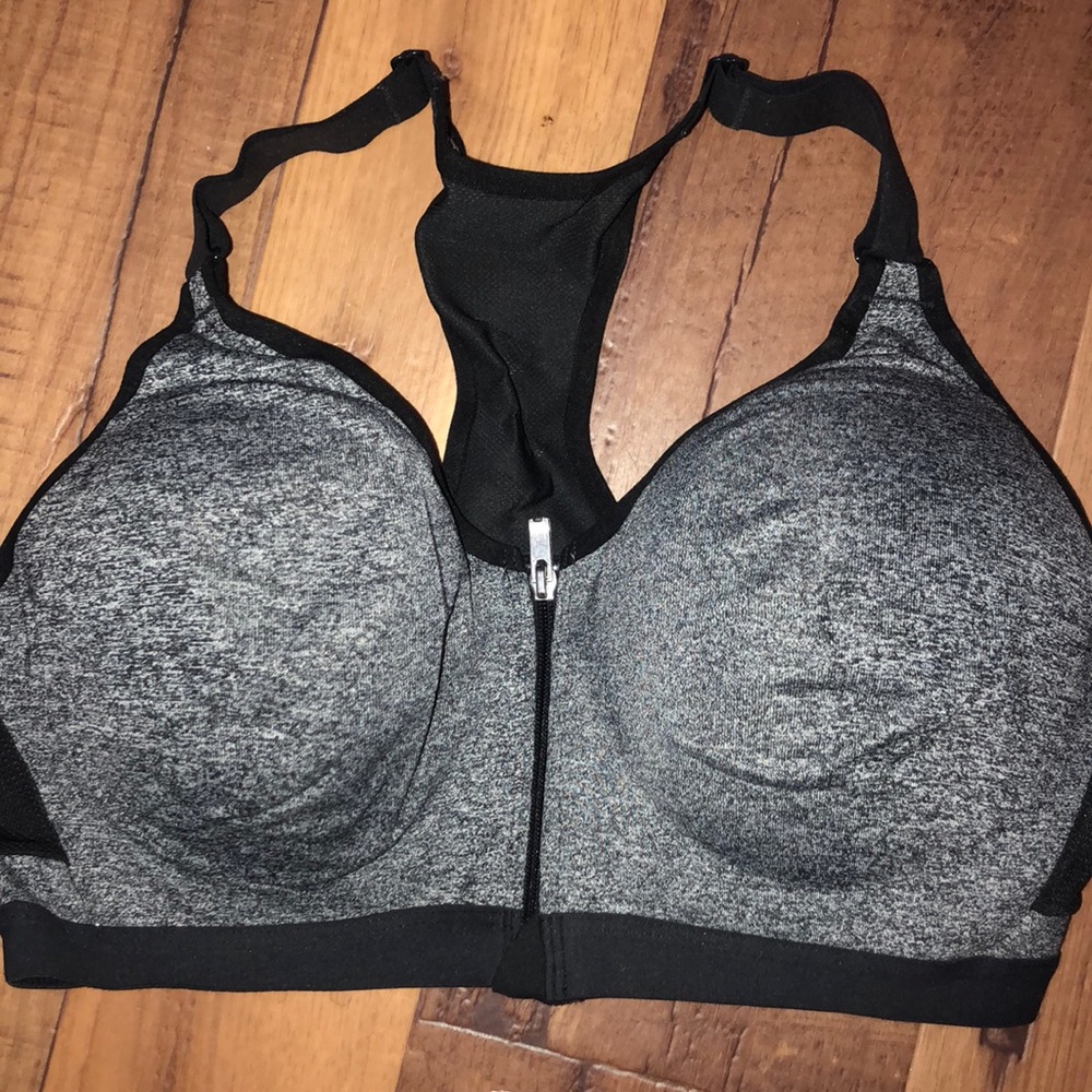 VSX sports bra